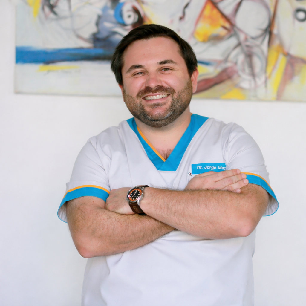 Dr. Jorge Macedo — Médico Dentista na Concept Smile Coimbra