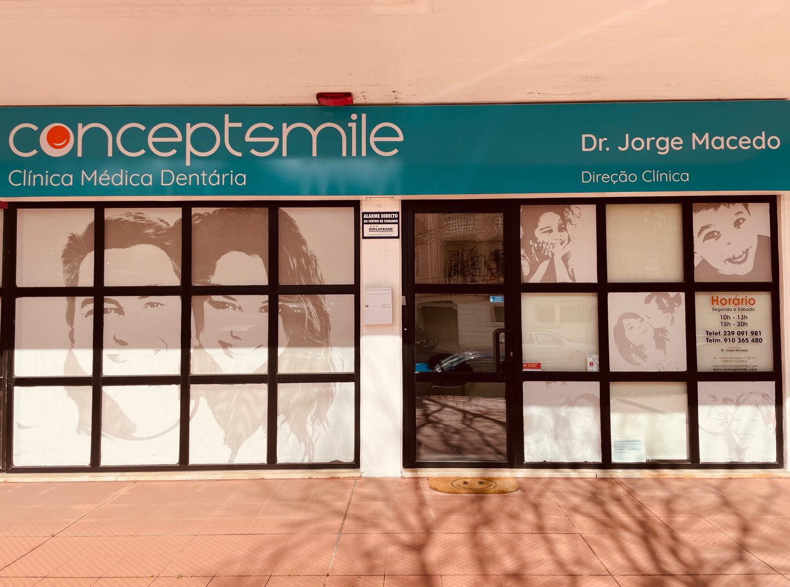 Fachada da Clínica Concept Smile em Coimbra — Av. Dom Afonso Henriques